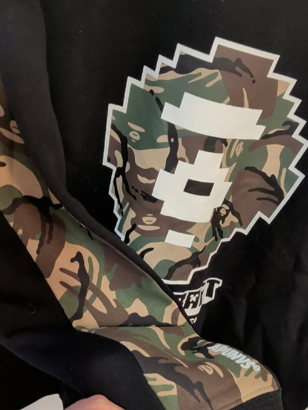 New AAPE X Minecraft Camo Black Sweatshirt - Picture 6 of 12